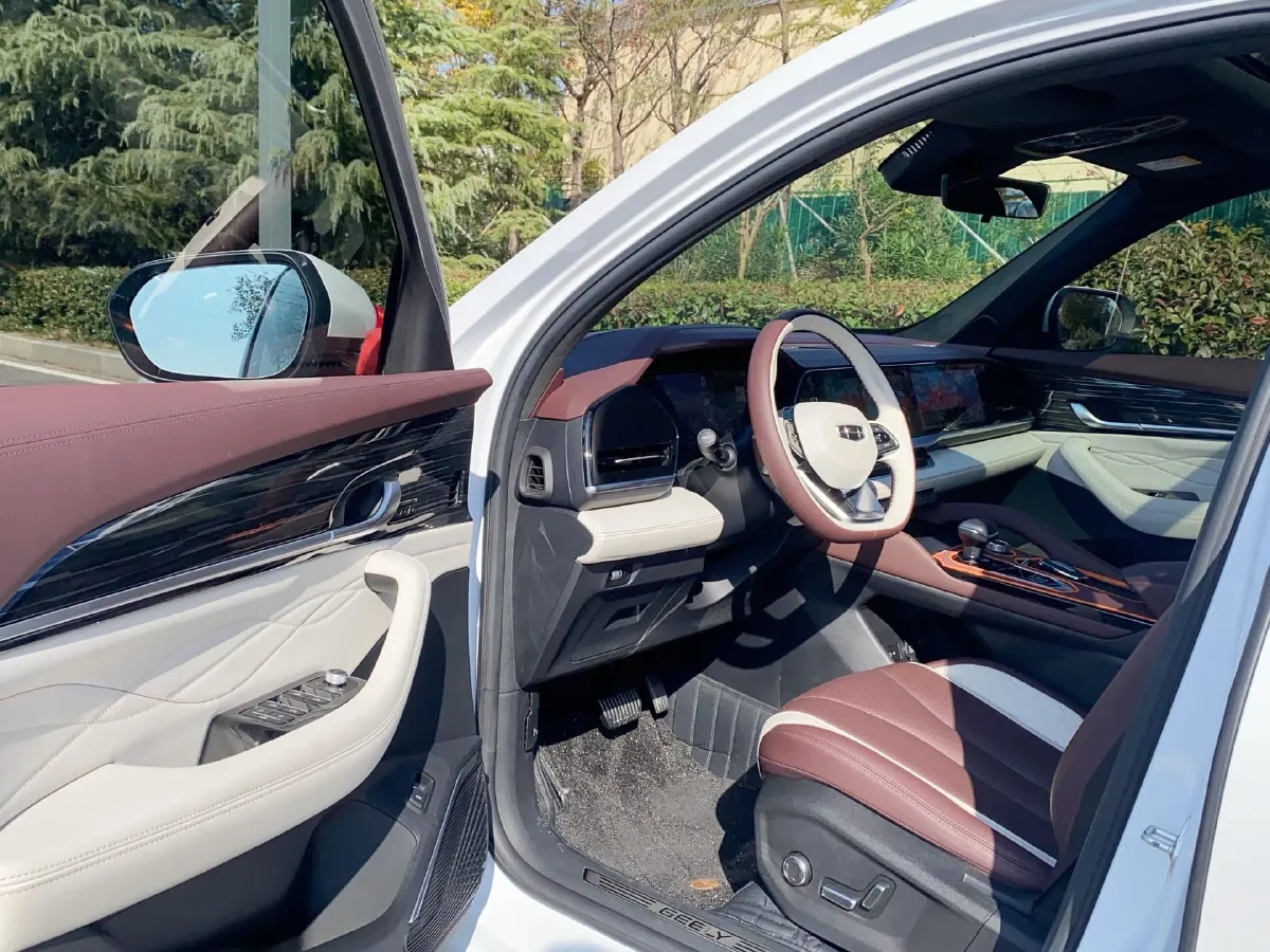 2024 Geely Monjaro 2.0T 238HP L4 8AT,autocango,china used car exporter,china ev exporter,chinese used car exporter,chinese used ev exporter