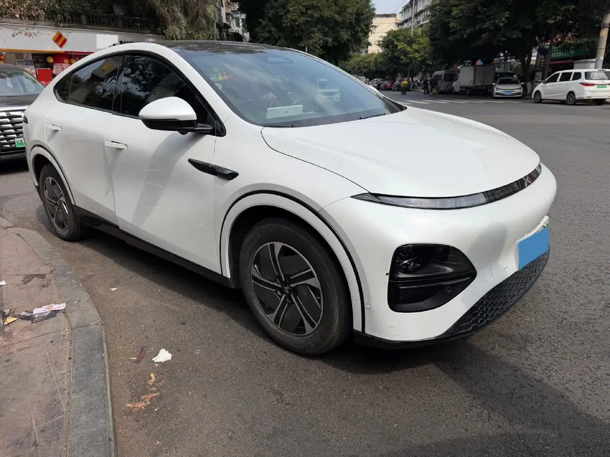 2024 Xpeng G6 BEV 66KWH,autocango,china used car exporter,china ev exporter,chinese used car exporter,chinese used ev exporter