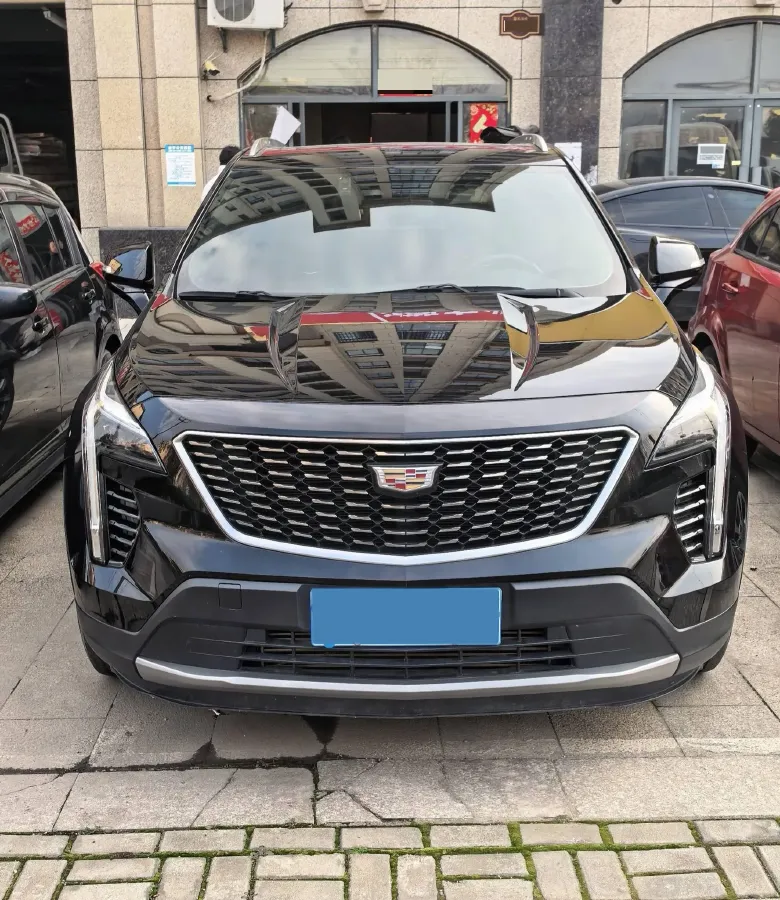 2022 Cadillac XT4 2.0T 237HP L4 9AT,autocango,china used car exporter,china ev exporter,chinese used car exporter,chinese used ev exporter