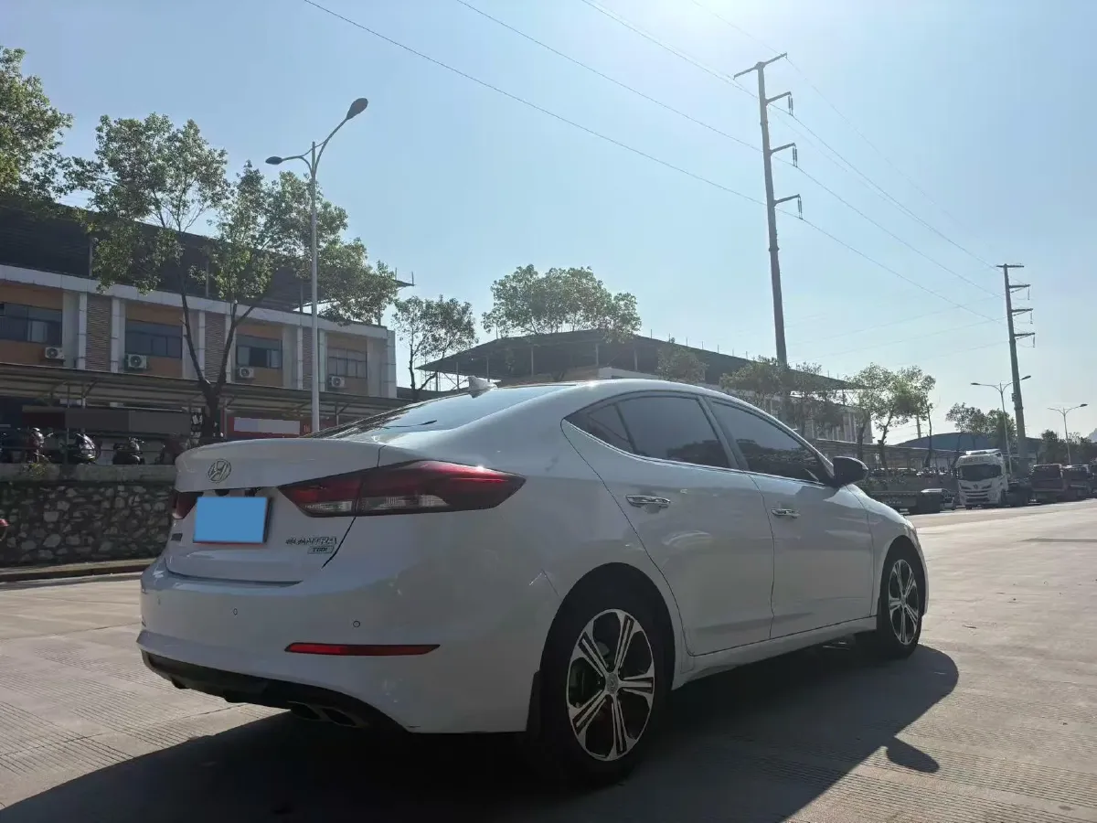 2018 Hyundai Elantra 1.4T 130HP L4 7DCT,autocango,china used car exporter,china ev exporter,chinese used car exporter,chinese used ev exporter