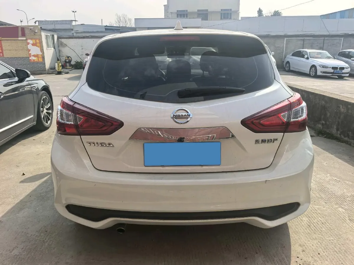 2021 Nissan Tiida 1.6L 122HP L4 CVT,autocango,china used car exporter,china ev exporter,chinese used car exporter,chinese used ev exporter