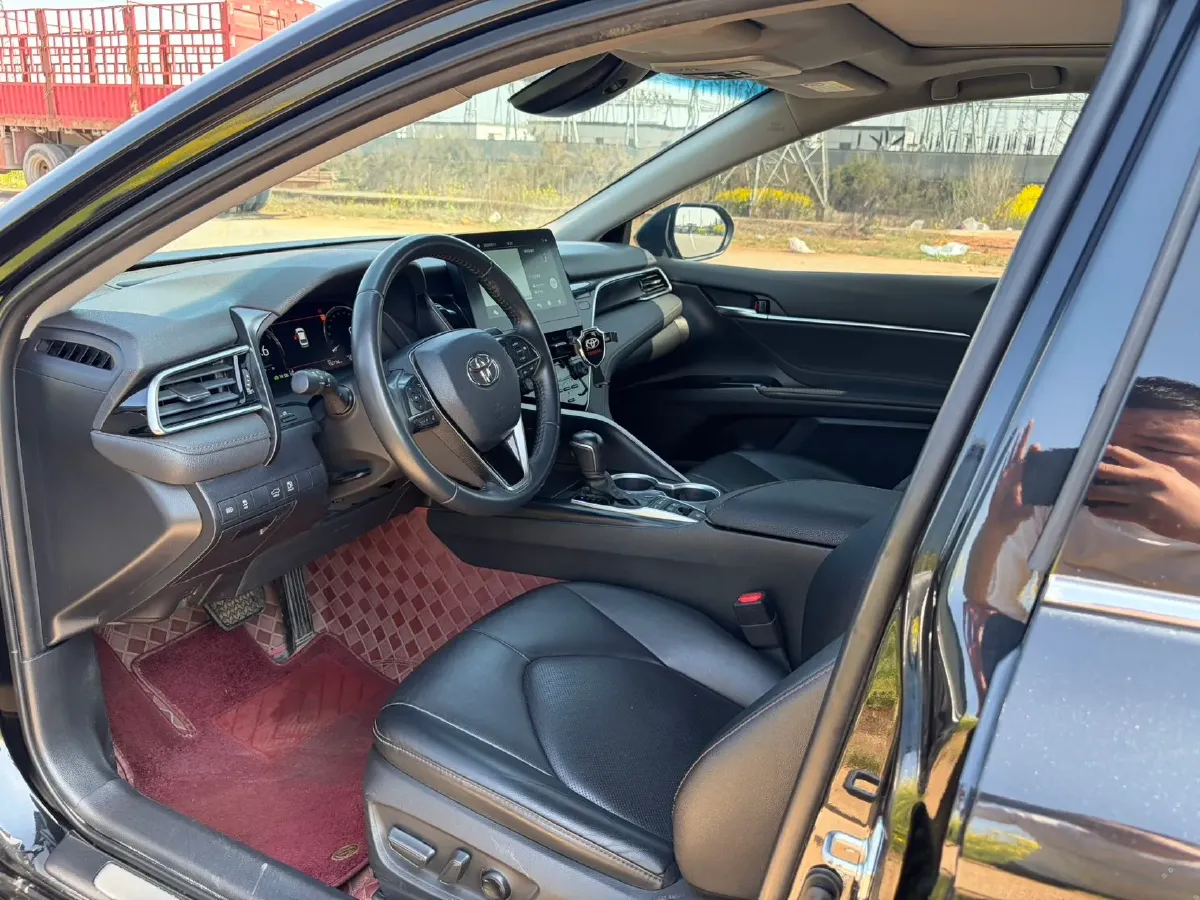 2023 Toyota Camry 2.5L 178HP L4 E-CVT Hybrid,autocango,china used car exporter,china ev exporter,chinese used car exporter,chinese used ev exporter