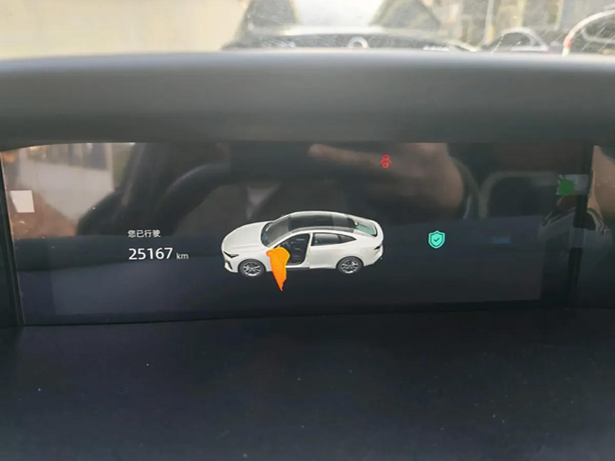 2022 ChangAn UNI-V 1.5T 188HP L4 7DCT,autocango,china used car exporter,china ev exporter,chinese used car exporter,chinese used ev exporter