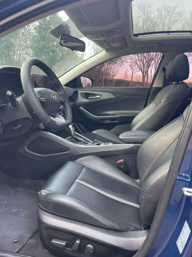 2019 Hyundai La Festa 1.6T 204HP L4 7DCT,autocango,china used car exporter,china ev exporter,chinese used car exporter,chinese used ev exporter