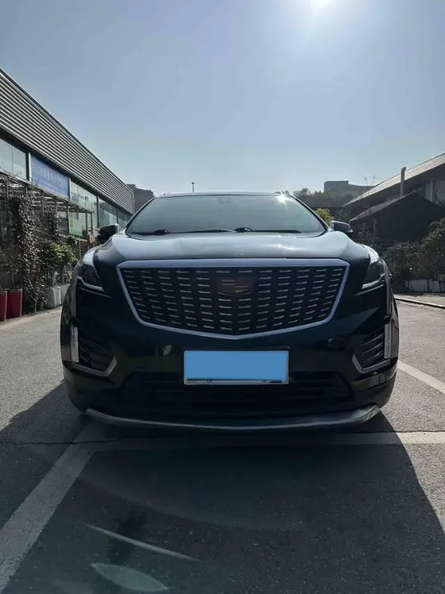 2020 Cadillac XT5 2.0T 237HP L4 9AT,autocango,china used car exporter,china ev exporter,chinese used car exporter,chinese used ev exporter