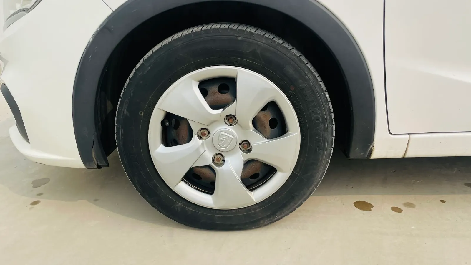 2016 BaoJun 310 1.2L 82HP L4 5MT,autocango,china used car exporter,china ev exporter,chinese used car exporter,chinese used ev exporter