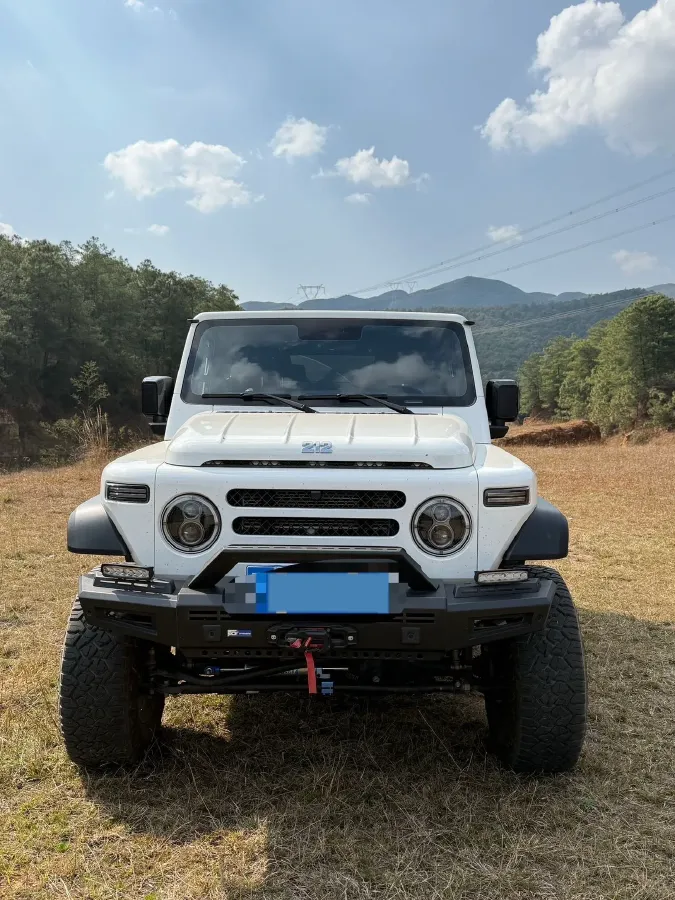 2024 212 212 T01 2.0T 252HP L4 8AT,autocango,china used car exporter,china ev exporter,chinese used car exporter,chinese used ev exporter