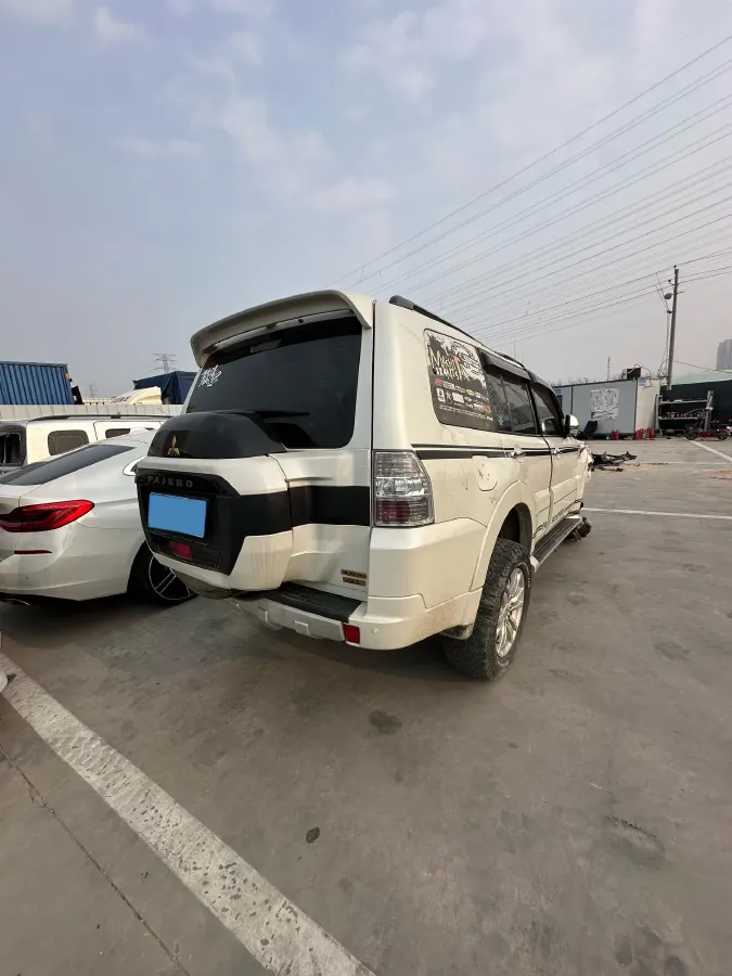 2017 Honda Jade 1.8L 141HP L4 5AT,autocango,china used car exporter,china ev exporter,chinese used car exporter,chinese used ev exporter