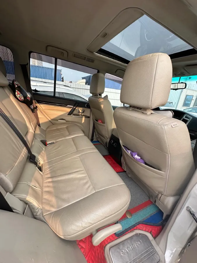 2017 Honda Jade 1.8L 141HP L4 5AT,autocango,china used car exporter,china ev exporter,chinese used car exporter,chinese used ev exporter