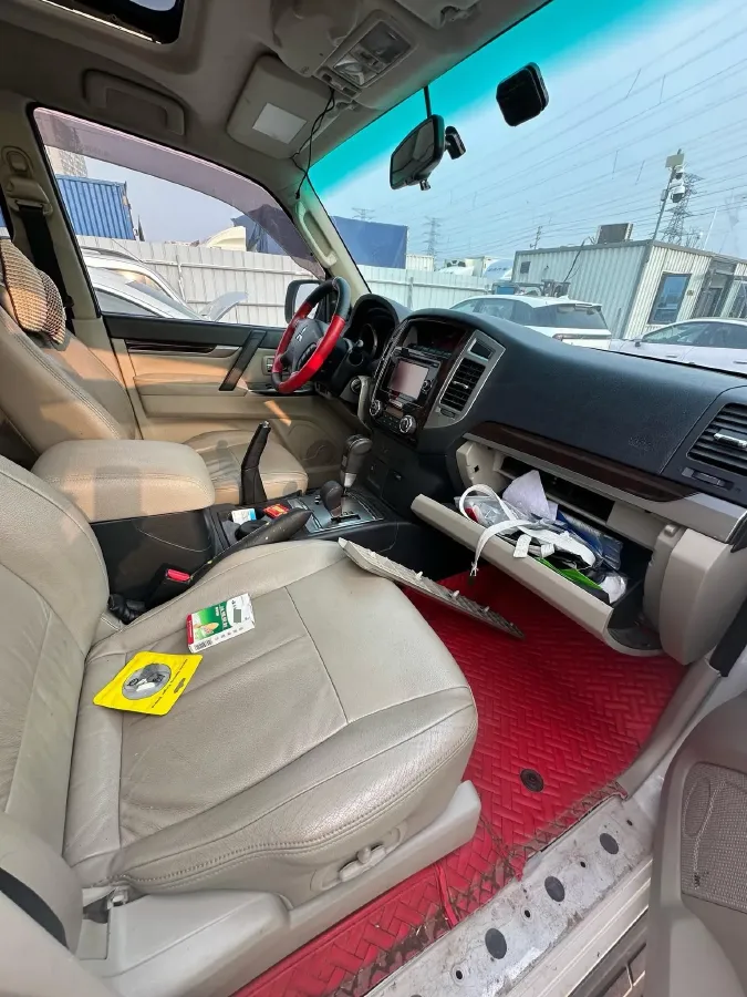 2017 Honda Jade 1.8L 141HP L4 5AT,autocango,china used car exporter,china ev exporter,chinese used car exporter,chinese used ev exporter