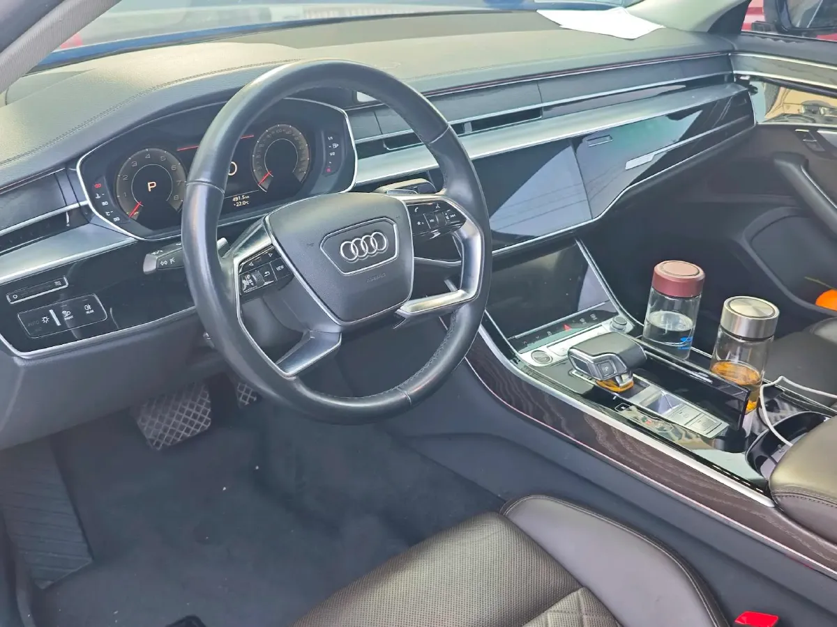 2021 Audi A8 3.0T 286HP V6 8AT,autocango,china used car exporter,china ev exporter,chinese used car exporter,chinese used ev exporter