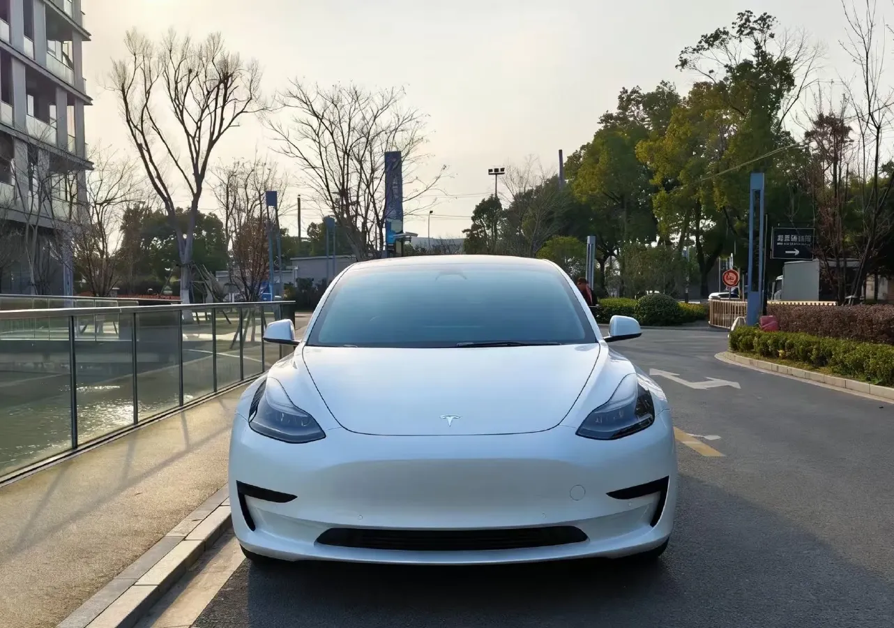 2020 Tesla Model 3 BEV 76.8KWH,autocango,china used car exporter,china ev exporter,chinese used car exporter,chinese used ev exporter