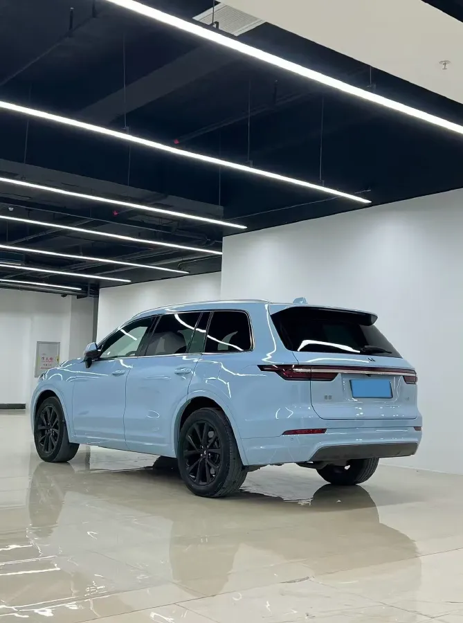 2020 Li ONE Range Extended 131HP REEV 40.5KWH,autocango,china used car exporter,china ev exporter,chinese used car exporter,chinese used ev exporter