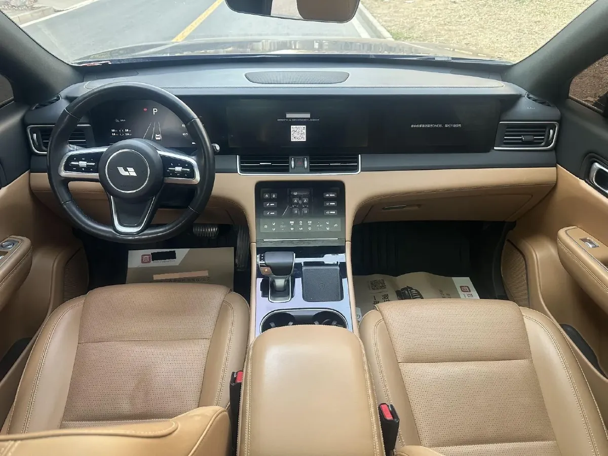 2021 Li ONE Range Extended 131HP REEV 40.5KWH,autocango,china used car exporter,china ev exporter,chinese used car exporter,chinese used ev exporter