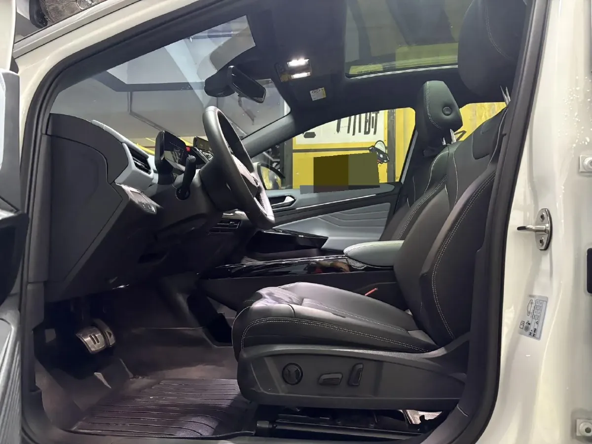 2024 Exceed LXC-DM 1.5T 156HP L4 3DHT PHEV 19.27KWH,autocango,china used car exporter,china ev exporter,chinese used car exporter,chinese used ev exporter