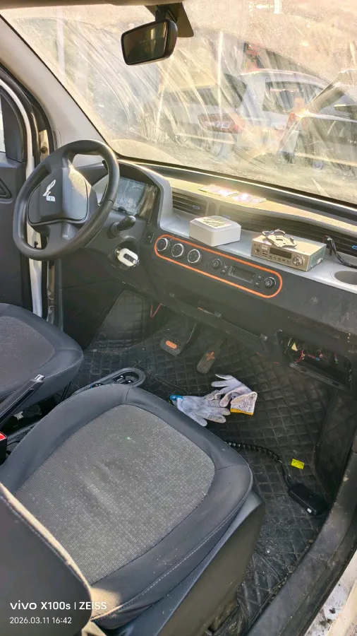 2022 LingBox uni BEV 11.52KWH,autocango,china used car exporter,china ev exporter,chinese used car exporter,chinese used ev exporter