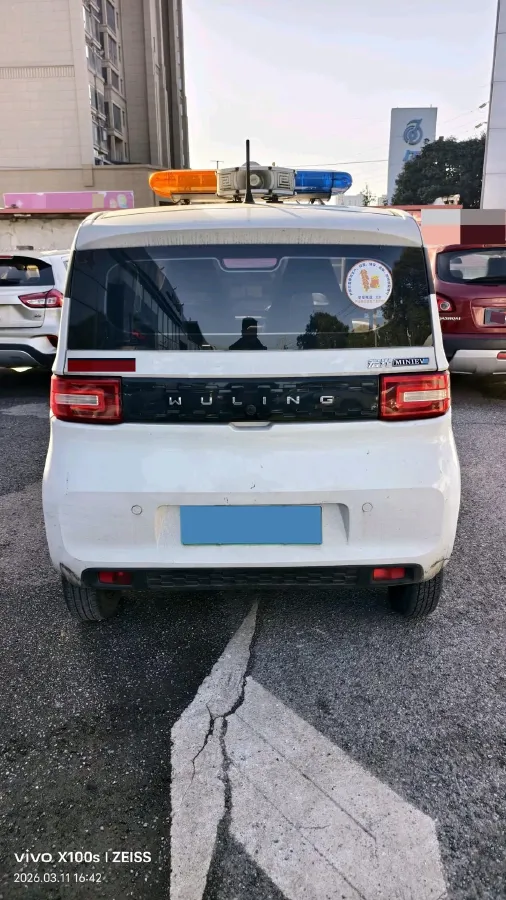 2022 LingBox uni BEV 11.52KWH,autocango,china used car exporter,china ev exporter,chinese used car exporter,chinese used ev exporter