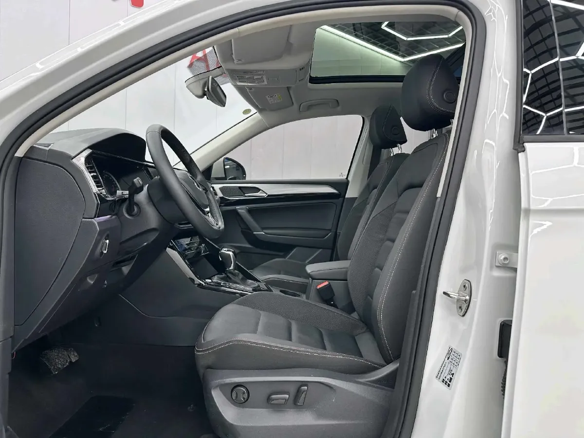 2022 Volkswagen Tayron 1.4T 150HP L4 7DCT,autocango,china used car exporter,china ev exporter,chinese used car exporter,chinese used ev exporter