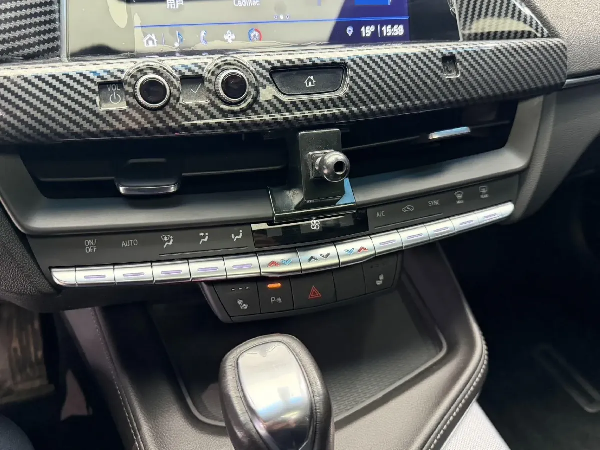 2021 Cadillac CT4 2.0T 237HP L4 8AT,autocango,china used car exporter,china ev exporter,chinese used car exporter,chinese used ev exporter