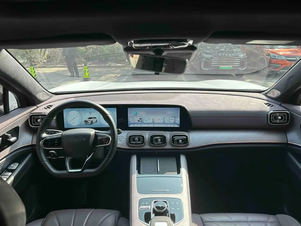 2025 Chery Tiggo 9 2.0T 261HP L4 8AT,autocango,china used car exporter,china ev exporter,chinese used car exporter,chinese used ev exporter