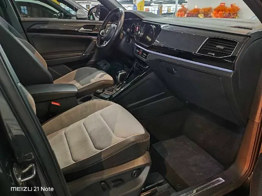 2022 Volkswagen Tayron 2.0T 220HP L4 7DCT,autocango,china used car exporter,china ev exporter,chinese used car exporter,chinese used ev exporter