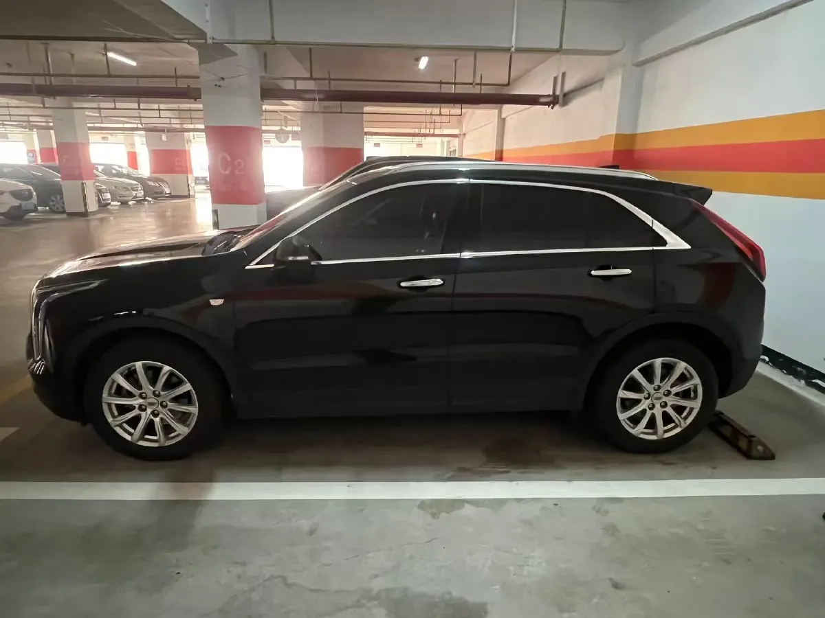 2021 Cadillac XT4 2.0T 237HP L4 9AT,autocango,china used car exporter,china ev exporter,chinese used car exporter,chinese used ev exporter