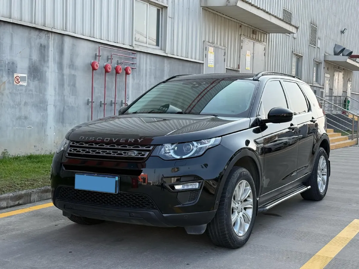 2018 Land Rover Discovery Sport 2.0T 200HP L4 9AT,autocango,china used car exporter,china ev exporter,chinese used car exporter,chinese used ev exporter