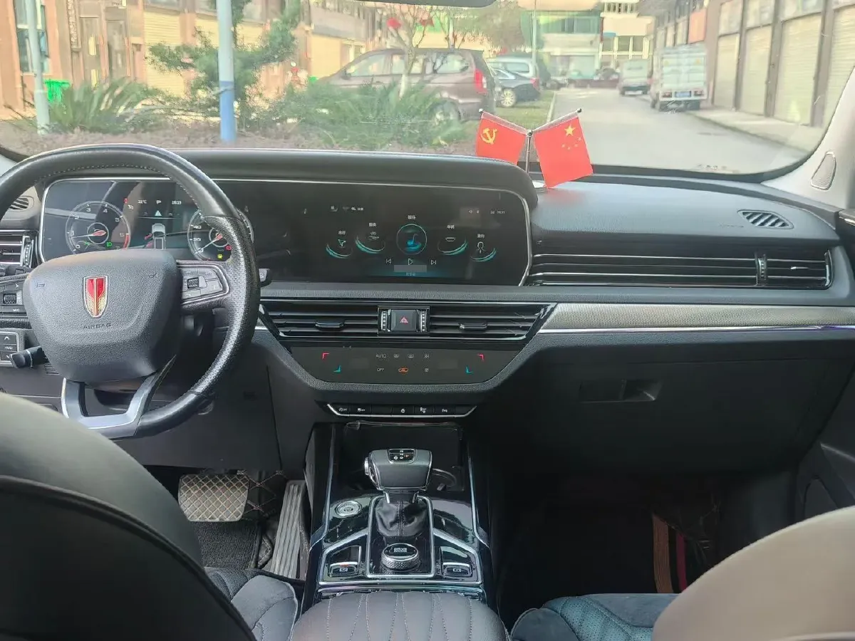 2022 HongQi HS5 2.0T 224HP L4 6AT,autocango,china used car exporter,china ev exporter,chinese used car exporter,chinese used ev exporter