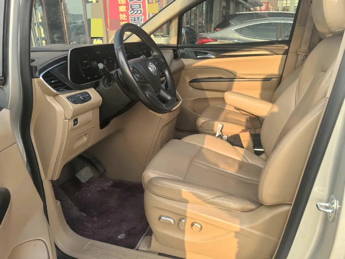 2021 Buick GL8 2.0T 237HP L4 9AT,autocango,china used car exporter,china ev exporter,chinese used car exporter,chinese used ev exporter