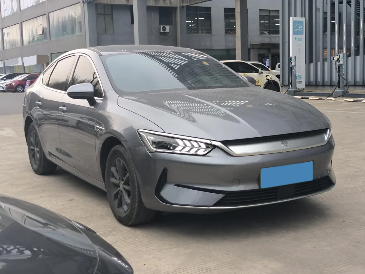2025 BYD Qin Plus BEV 57.6KWH,autocango,china used car exporter,china ev exporter,chinese used car exporter,chinese used ev exporter