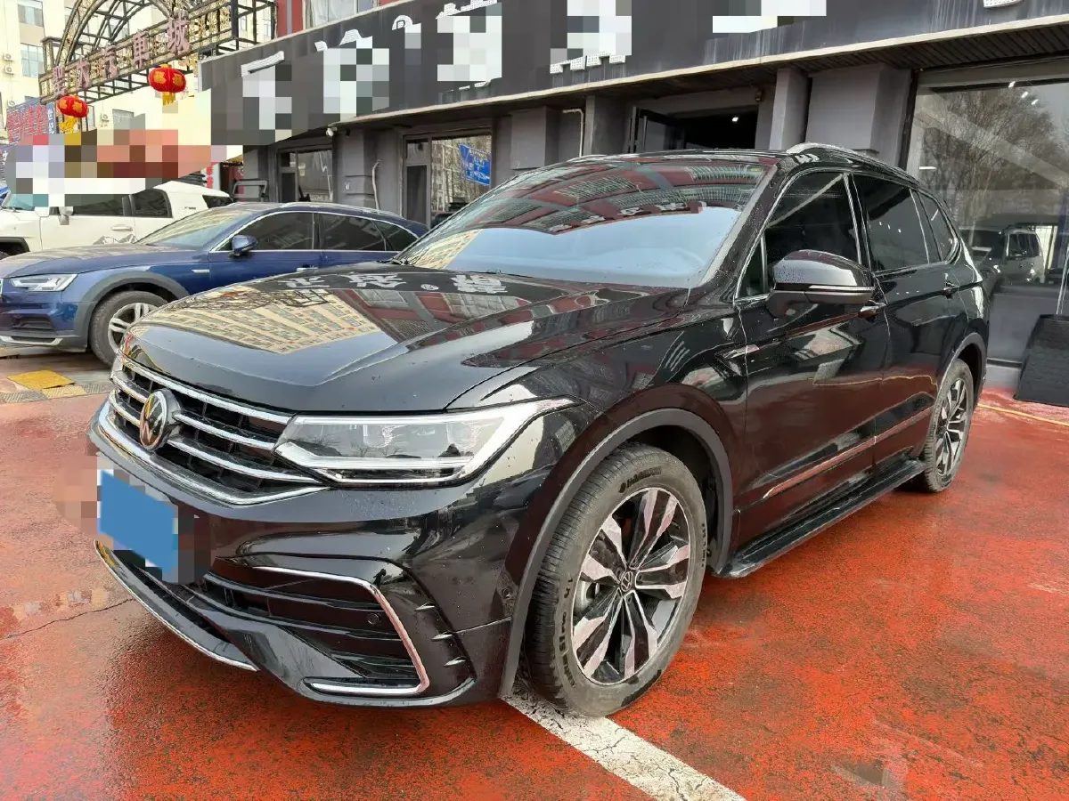 2024 Volkswagen Tiguan L 2.0T 186HP L4 7DCT,autocango,china used car exporter,china ev exporter,chinese used car exporter,chinese used ev exporter