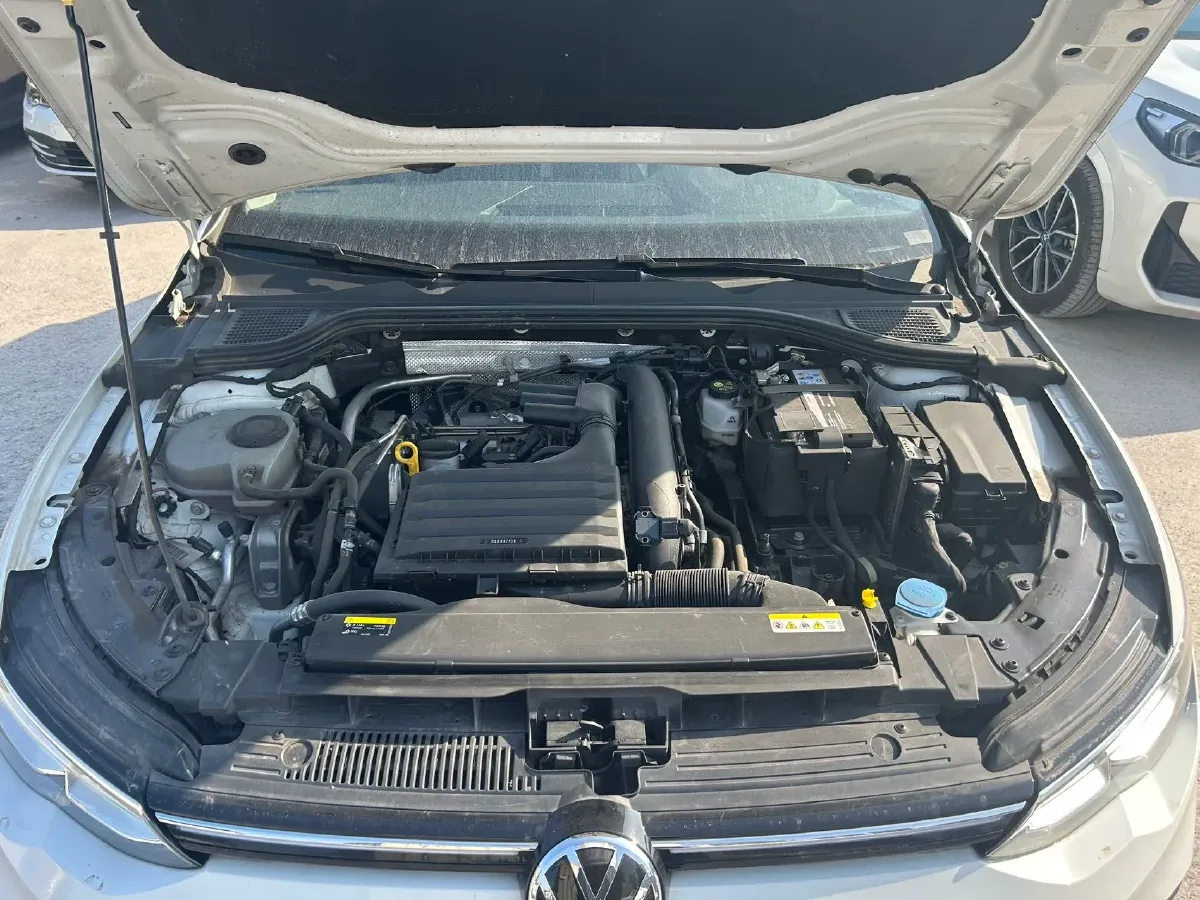 2023 Volkswagen Golf 1.4T 150HP L4 7DCT,autocango,china used car exporter,china ev exporter,chinese used car exporter,chinese used ev exporter