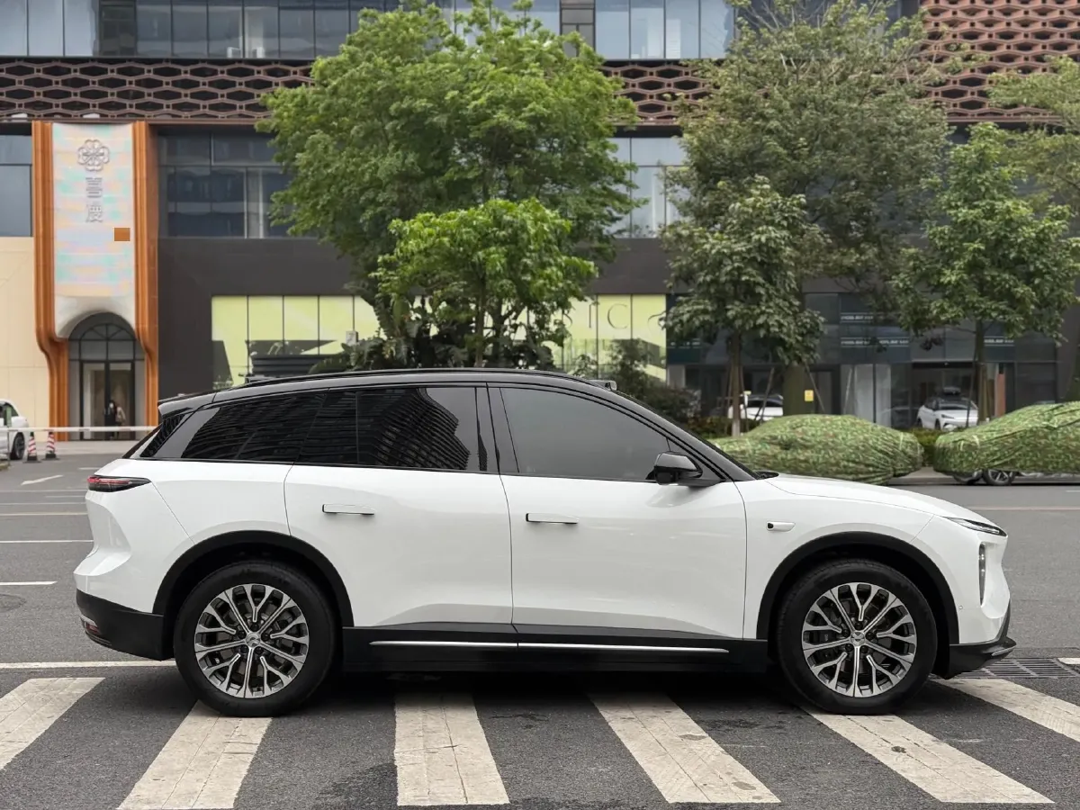 2024 NIO ES6 BEV 75KWH,autocango,china used car exporter,china ev exporter,chinese used car exporter,chinese used ev exporter