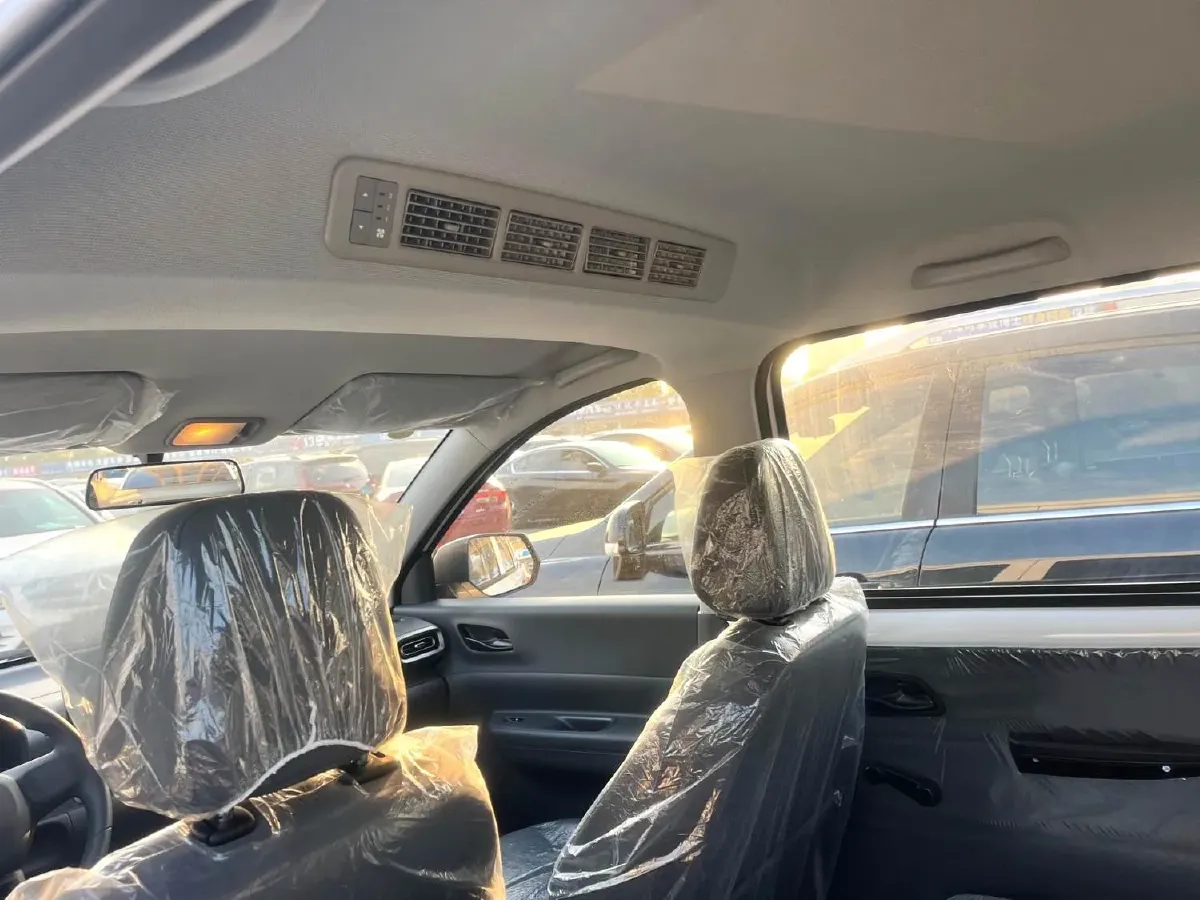 2025 WuLing HongGuang New Energy REEV 99HP REEV,autocango,china used car exporter,china ev exporter,chinese used car exporter,chinese used ev exporter