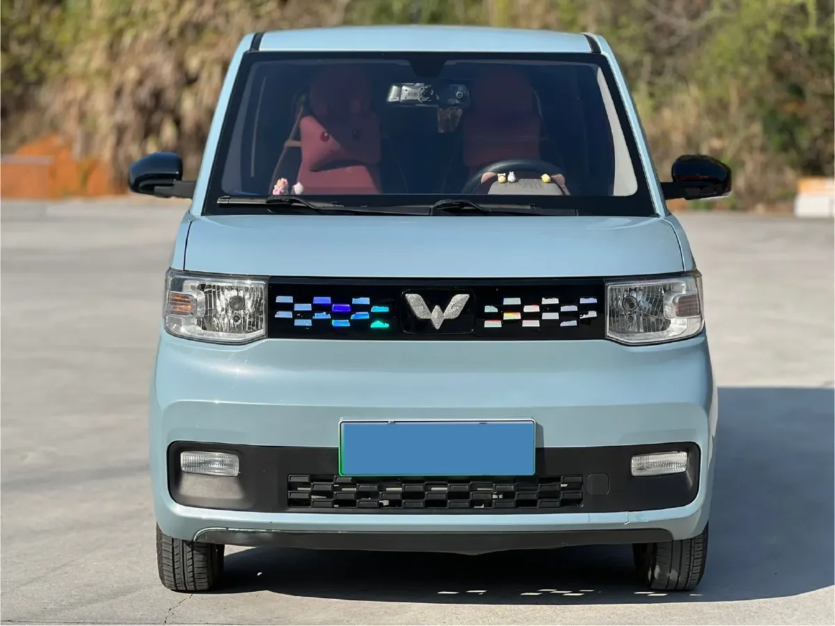 2021 WuLing HongGuang MINI EV BEV 13.8KWH,autocango,china used car exporter,china ev exporter,chinese used car exporter,chinese used ev exporter