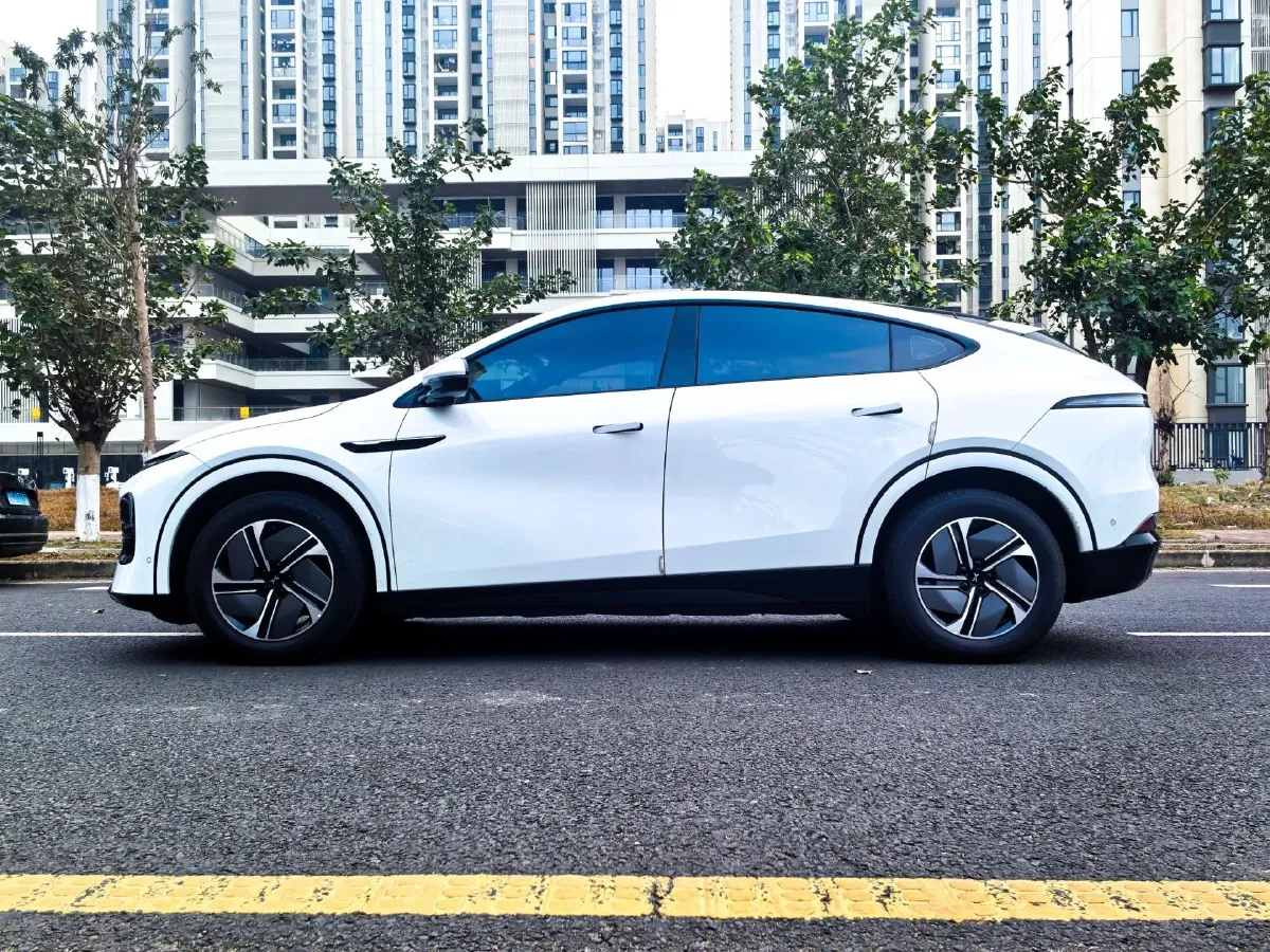 2023 Xpeng G6 BEV 66KWH,autocango,china used car exporter,china ev exporter,chinese used car exporter,chinese used ev exporter