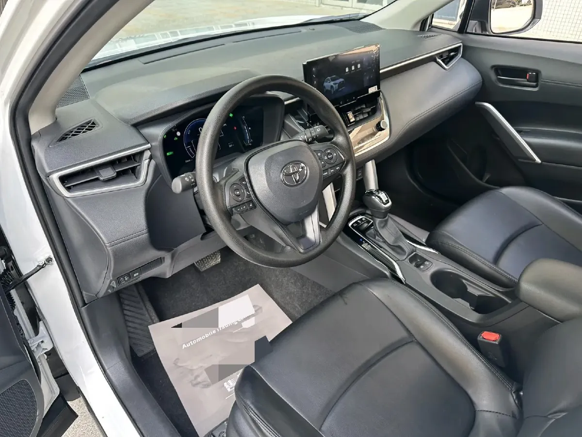 2023 Toyota Corolla Cross 2.0L 152HP L4 E-CVT Hybrid,autocango,china used car exporter,china ev exporter,chinese used car exporter,chinese used ev exporter