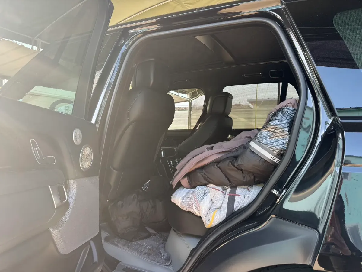 2018 Land Rover Range Rover Evoque 2.0T 241HP L4 9AT,autocango,china used car exporter,china ev exporter,chinese used car exporter,chinese used ev exporter