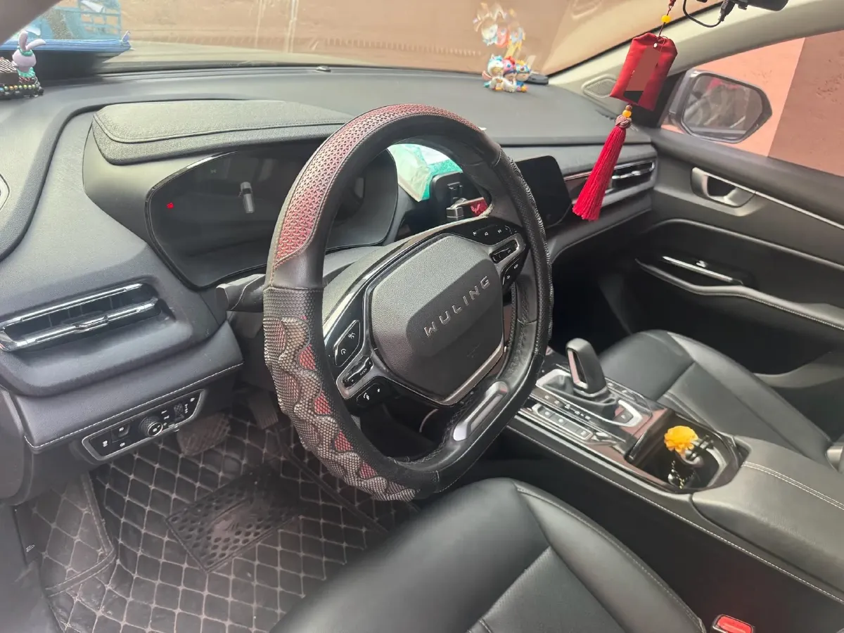 2020 WuLing KaiJie 1.5T 147HP L4 CVT,autocango,china used car exporter,china ev exporter,chinese used car exporter,chinese used ev exporter