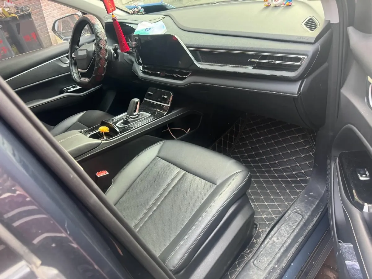 2020 WuLing KaiJie 1.5T 147HP L4 CVT,autocango,china used car exporter,china ev exporter,chinese used car exporter,chinese used ev exporter