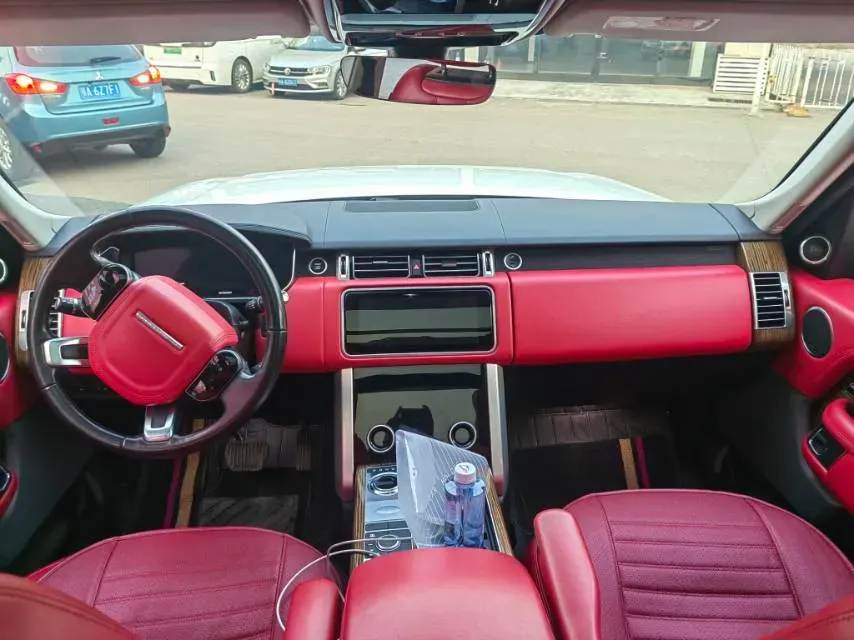 2018 Land Rover Range Rover Evoque 2.0T 241HP L4 9AT,autocango,china used car exporter,china ev exporter,chinese used car exporter,chinese used ev exporter