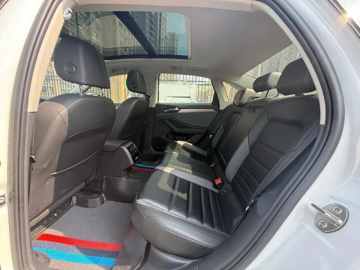 2019 Volkswagen Tharu 1.4T 150HP L4 7DCT,autocango,china used car exporter,china ev exporter,chinese used car exporter,chinese used ev exporter