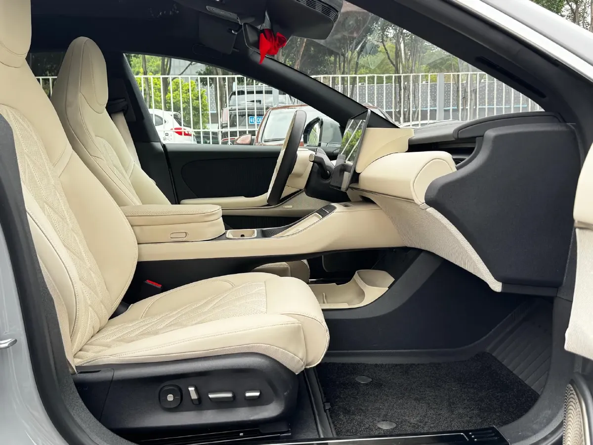 2025 NIO ET5T BEV,autocango,china used car exporter,china ev exporter,chinese used car exporter,chinese used ev exporter