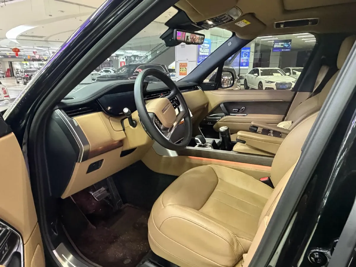 2025 Land Rover Range Rover 3.0T 400HP L6 8AT,autocango,china used car exporter,china ev exporter,chinese used car exporter,chinese used ev exporter