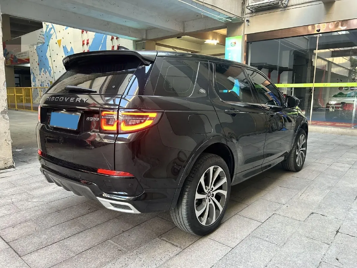 2020 Land Rover Discovery Sport 2.0T 249HP L4 9AT,autocango,china used car exporter,china ev exporter,chinese used car exporter,chinese used ev exporter