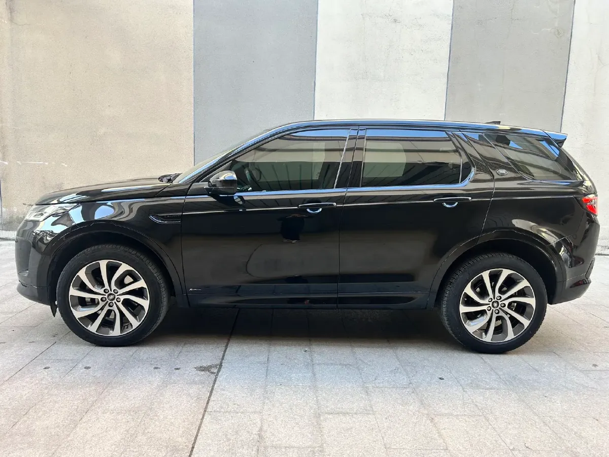 2020 Land Rover Discovery Sport 2.0T 249HP L4 9AT,autocango,china used car exporter,china ev exporter,chinese used car exporter,chinese used ev exporter