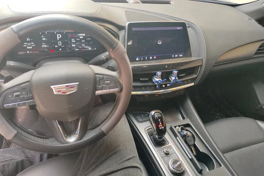 2022 Cadillac CT5 2.0T 237HP L4 10AT,autocango,china used car exporter,china ev exporter,chinese used car exporter,chinese used ev exporter