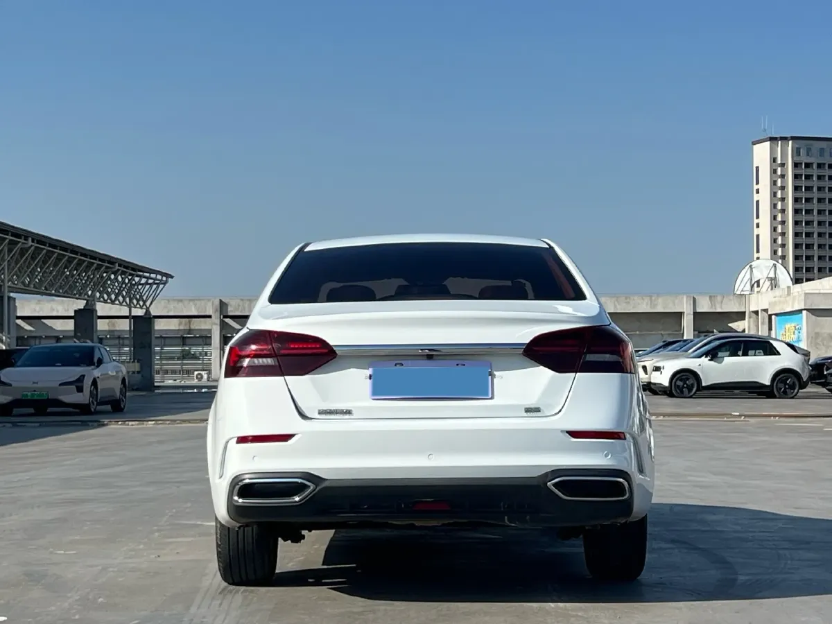 2021 BaoJun 530 1.5T 147HP L4 CVT,autocango,china used car exporter,china ev exporter,chinese used car exporter,chinese used ev exporter