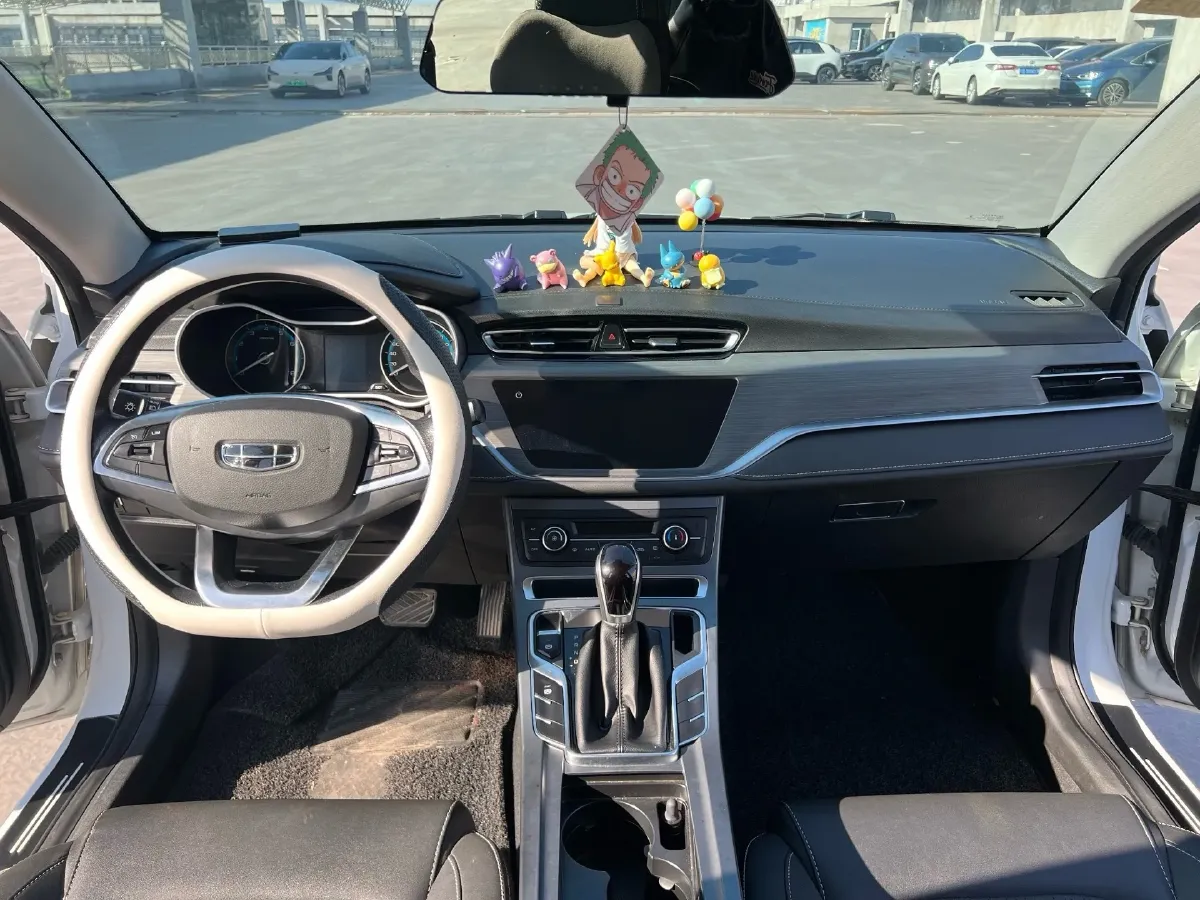 2021 BaoJun 530 1.5T 147HP L4 CVT,autocango,china used car exporter,china ev exporter,chinese used car exporter,chinese used ev exporter