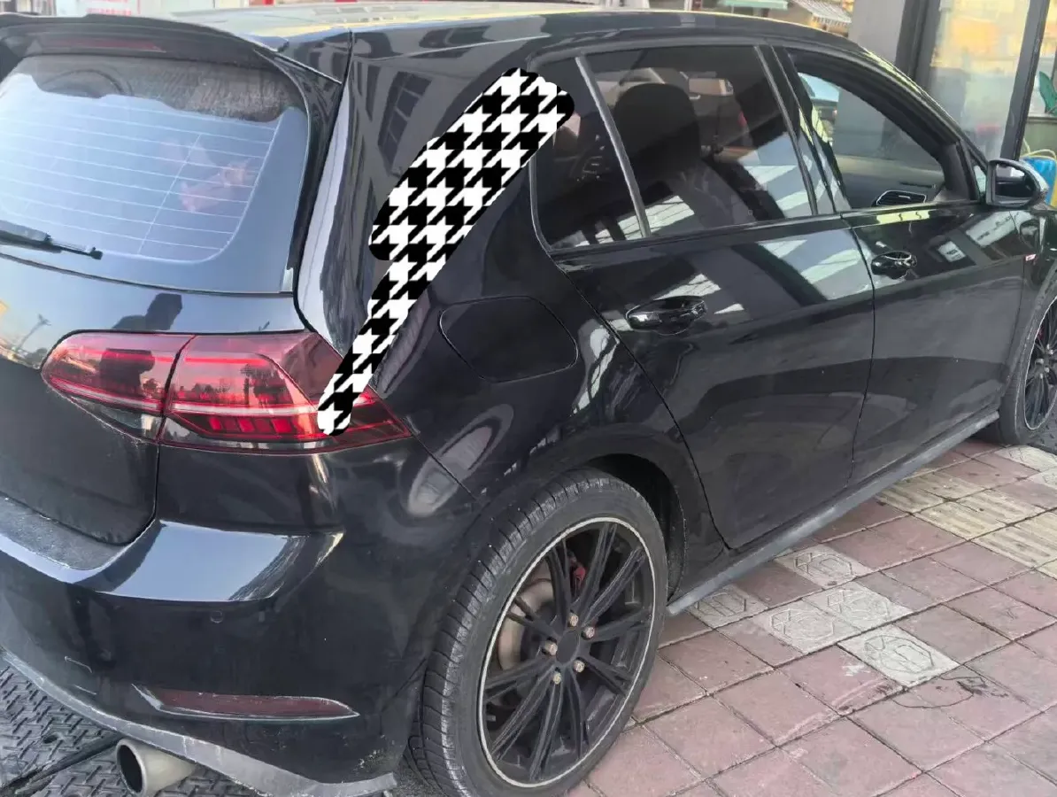 2018 Volkswagen GolfGTI 2.0T 220HP L4 7DCT,autocango,china used car exporter,china ev exporter,chinese used car exporter,chinese used ev exporter